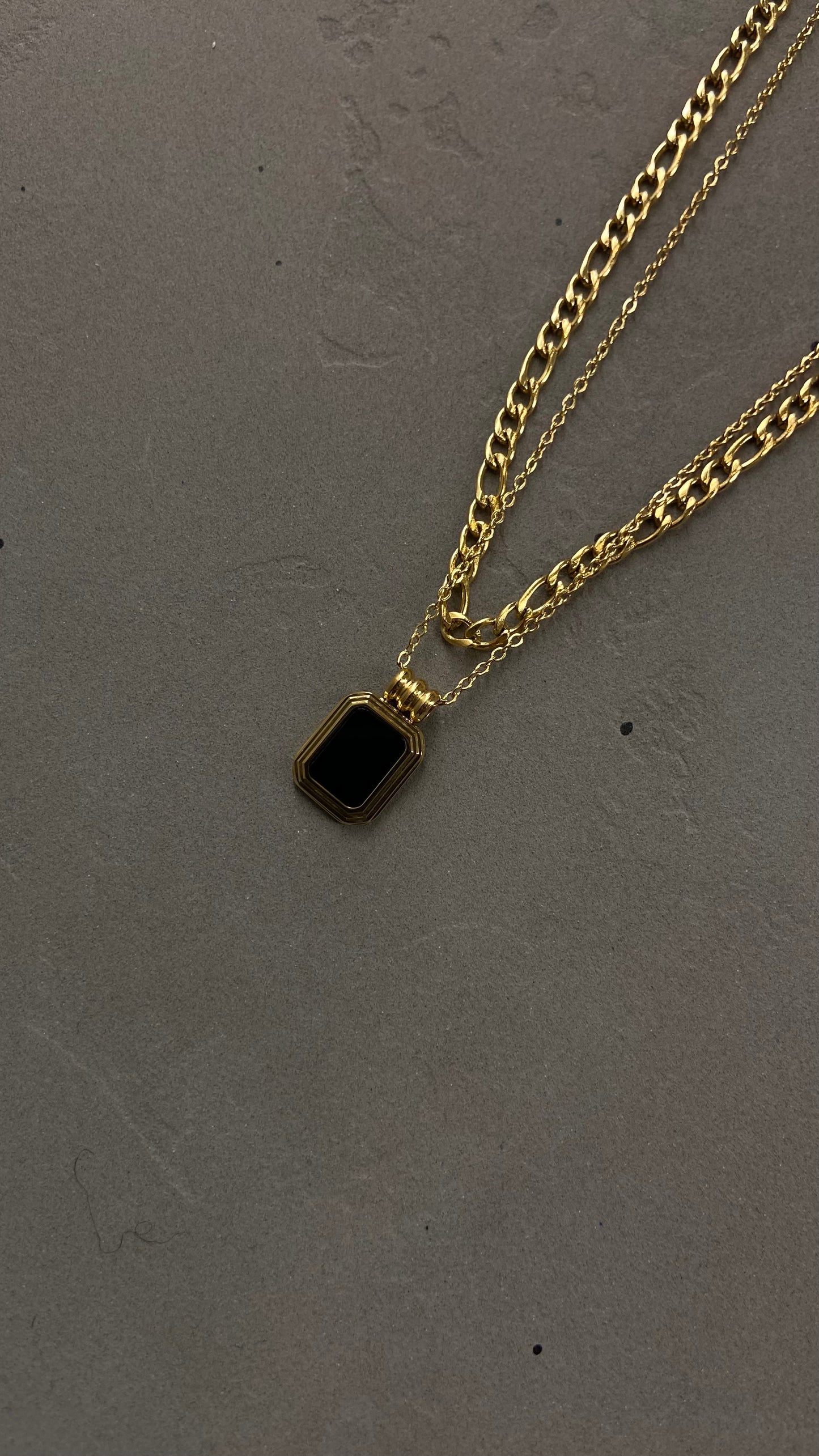 Hlei Necklace