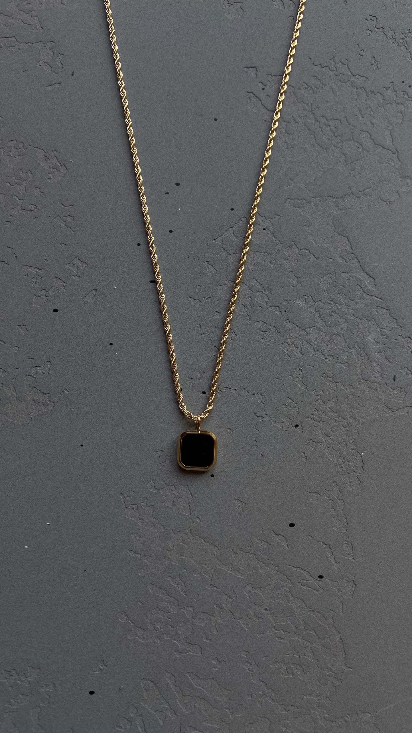 Suite Necklace